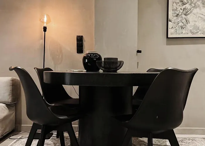 Casagold Glyfada Luxury Apartment Near The Sea