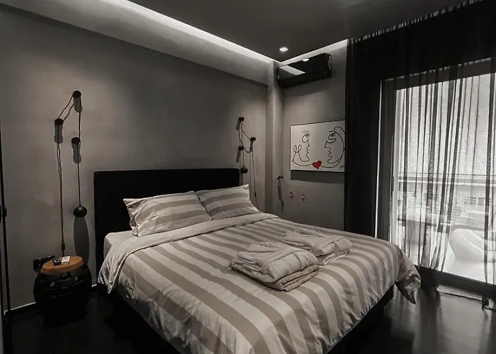 Casagold Glyfada Luxury Apartment Near The Sea